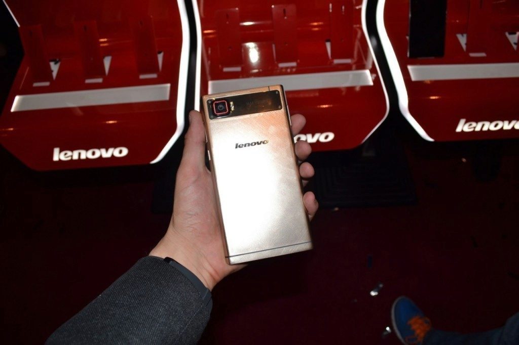 lenovo praha 15