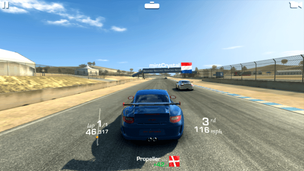 Závodní titul Real Racing 3 běžel skvěle