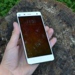 Xiaomi-Mi4-vzhled-pristroje-fotogalerie (3)