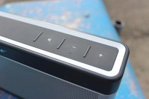 BOSE SoundLink Bluetooth III recenze - hlasitost