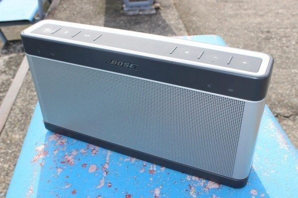 BOSE SoundLink Bluetooth III recenze - předek 1