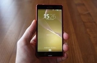sony xperia z3 compact 318 verge super wide