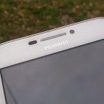 Huawei Ascend G630 – přední strana, senzory, led, reproduktor