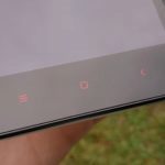 Xiaomi Redmi 2 – senzorová tlačítka