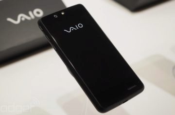 VAIO Phone: první telefon značky VAIO jako rebrandovaný Panasonic