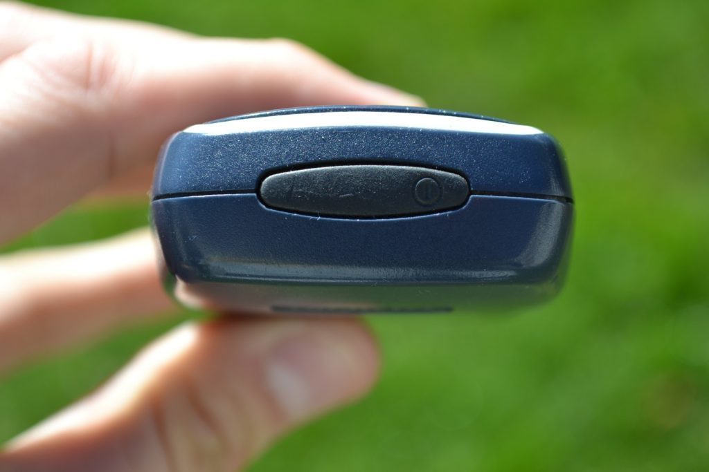 Nokia 3310 zapínací tlačítko