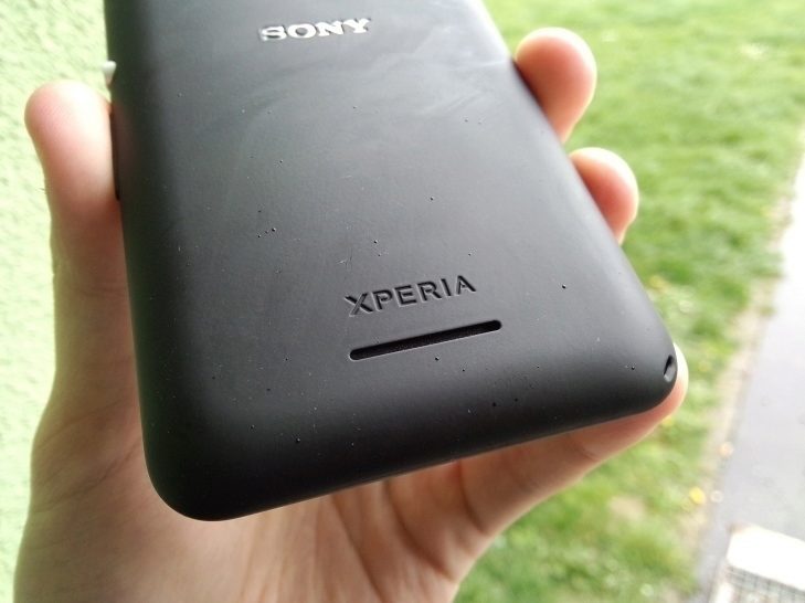 Sony Xperia E4g - hlasitý reproduktor 2
