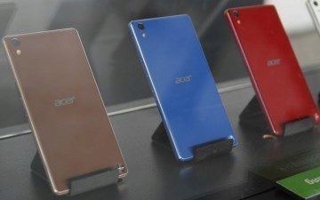 Acer Liquid X2 – obr se 4000mAh baterií a třemi SIM