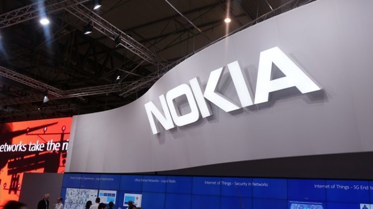 Nokia oficiálně popřela informace o návratu na trh smartphonů