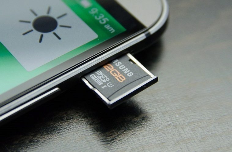 OneM8 micro sd