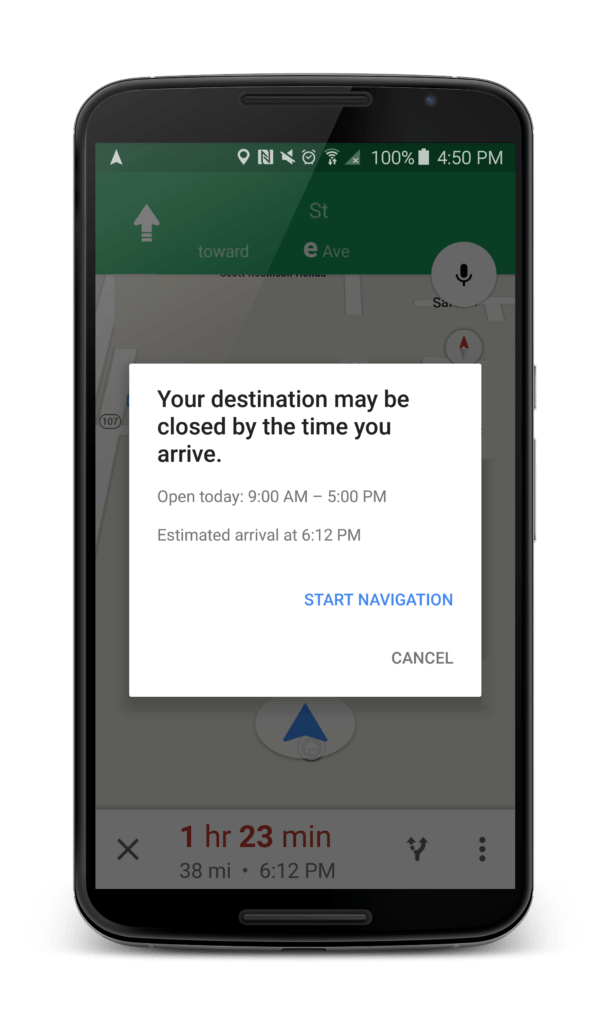 Mapy Google upozorňují, že cíl cesty bude mít zavřeno