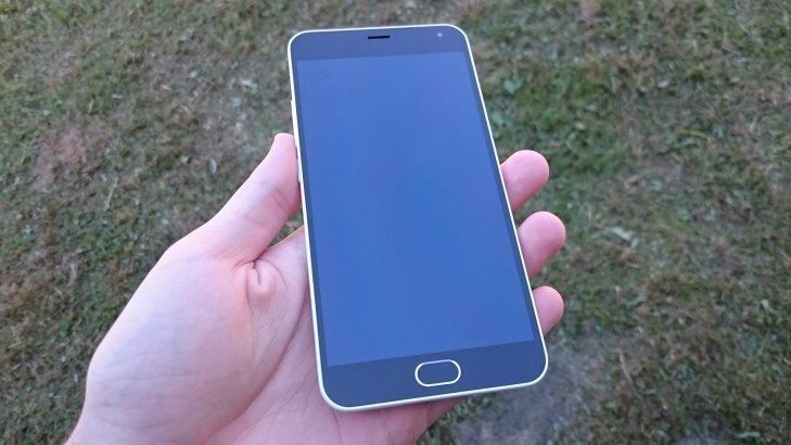 Meizu M2 Note - přední strana zařízení