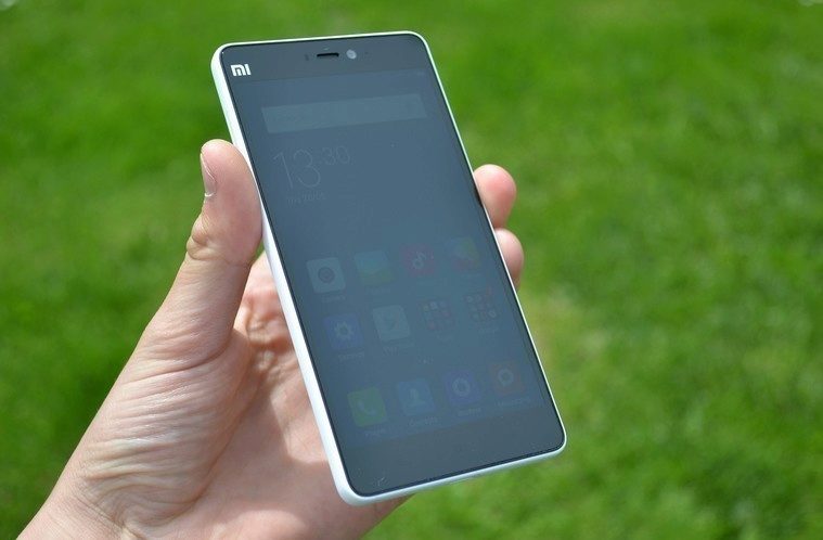 Xiaomi-Mi4i-konstrukce-přední-strana-1