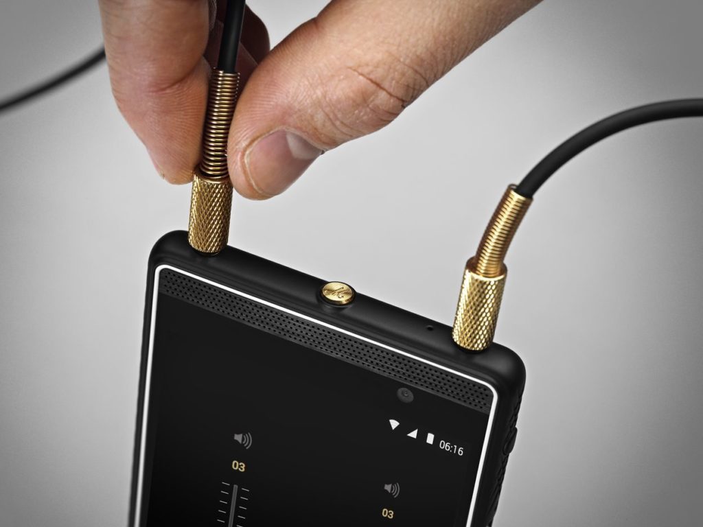marshall London rgb highres 28