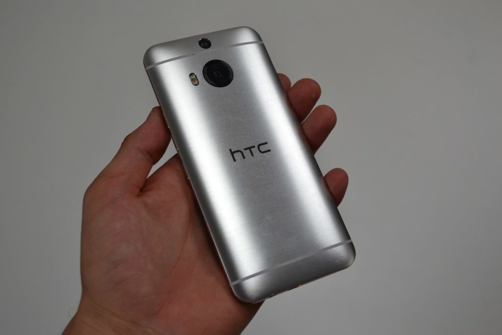 HTC One M9 12