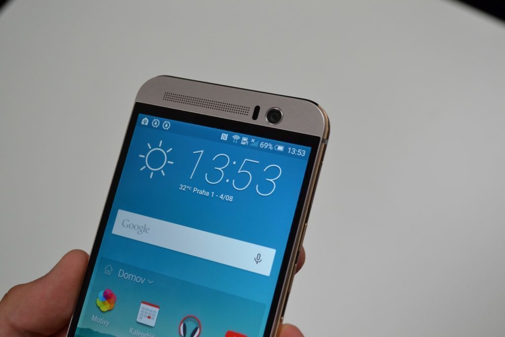 HTC One M9 8