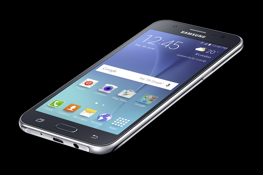 Samsung Galaxy J5: novinka se Super Amoledem dorazila na náš trh