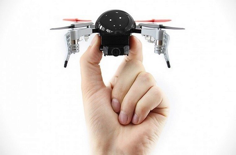 micro drone 3 hlavni