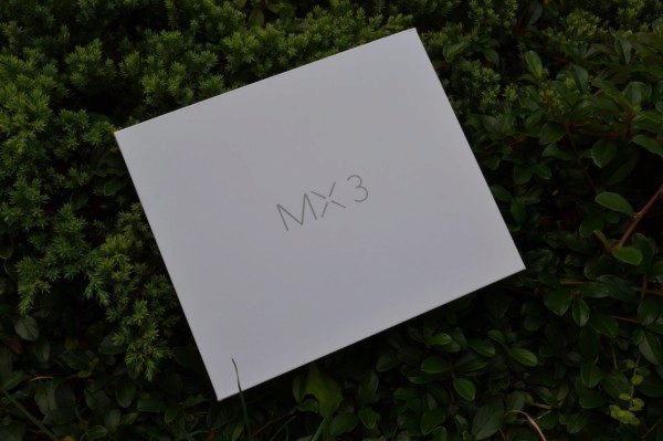 Meizu MX3 nám přišel v luxusní krabičce