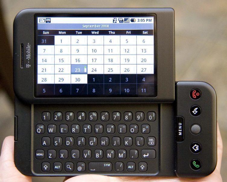 První telefon s Androidem: HTC Dream/T-Mobile G1