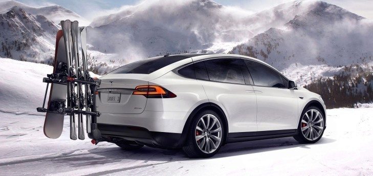 Tesla Model X (2)