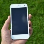 GSmart Guru G1 –  přední strana telefonu (4)