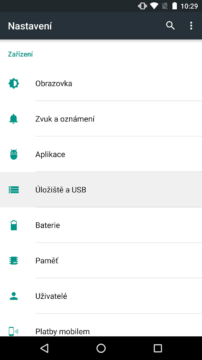 úložiště a USB