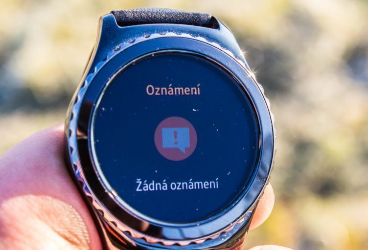 Samsung Gear S2 - oznámení Samsung Gear S2 - oznámení