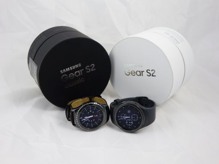 Samsung Gear S2 - varianty Samsung Gear S2 - varianty