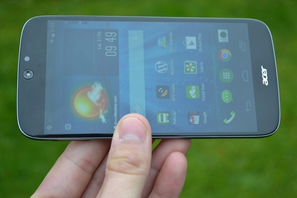 acer liquid jade predni strana telefonu 8