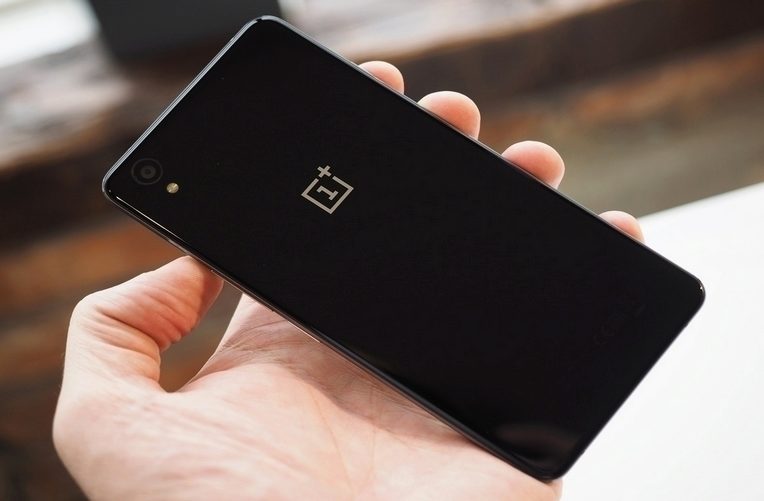 oneplus android 6 hlavni