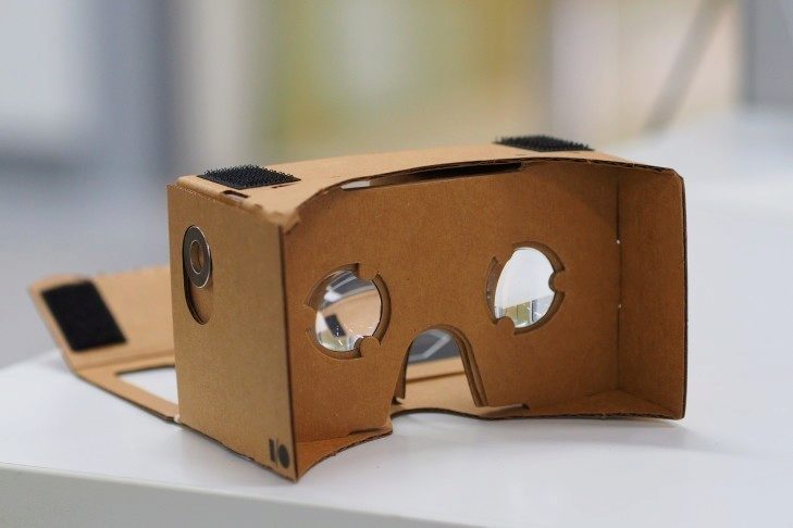 Google definoval základní specifikace Cardboard kompatibilních prohlížečů