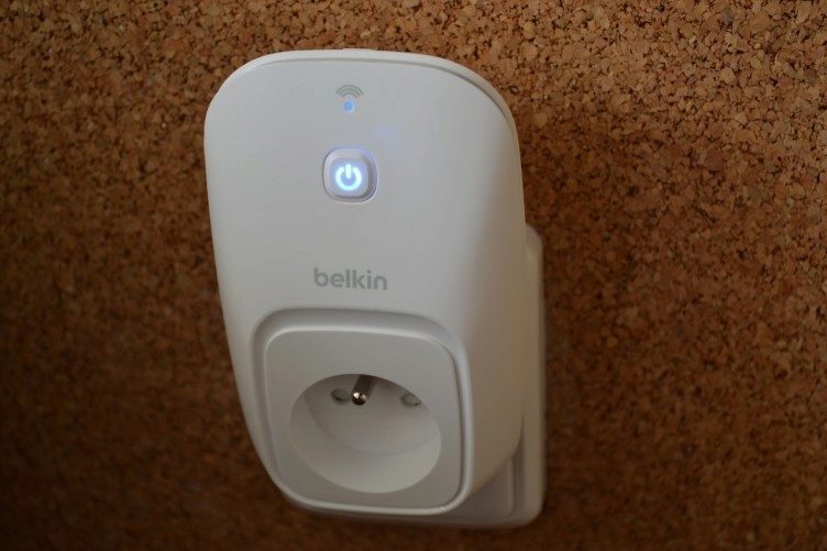 Belkin Wemo Switch - v zásuvce (2)