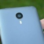 Meizu MX4 –  objektiv zadní kamery (2)