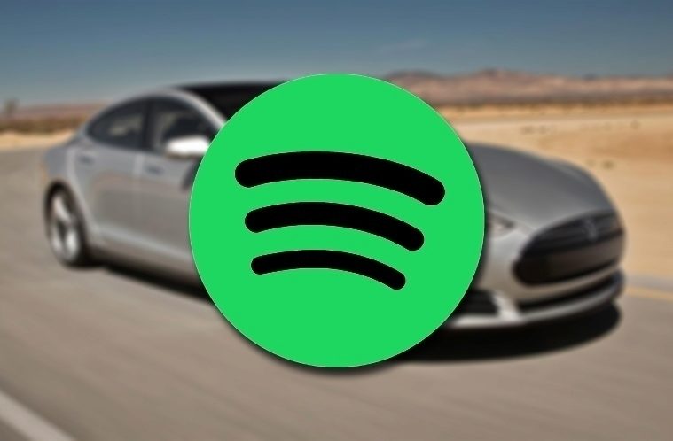 Spotify v Tesle náhleďák