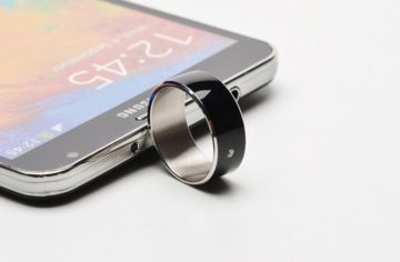 Samsung zřejmě chystá chytrý prsten, prozradil ho patent