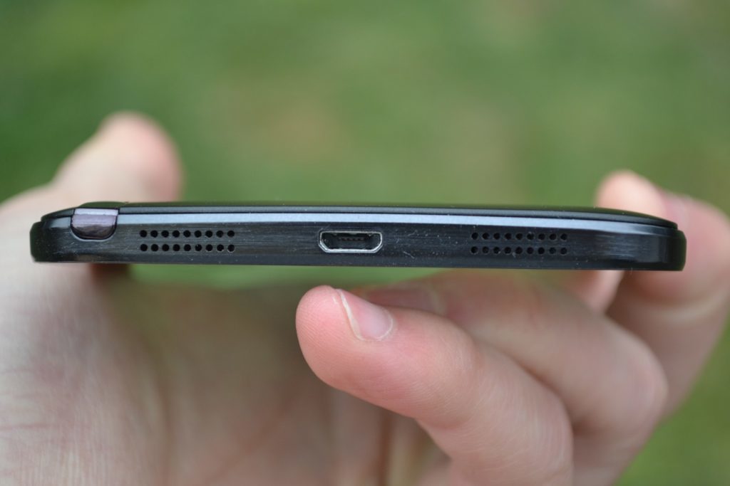 Alcatel One Touch Hero 2 micro UBS konektor