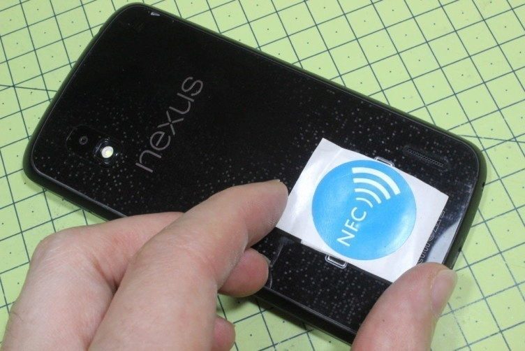 NFC štítek vstávání NFC štítek vstávání