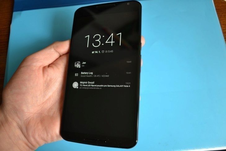 Nexus 6 - ambientní displej