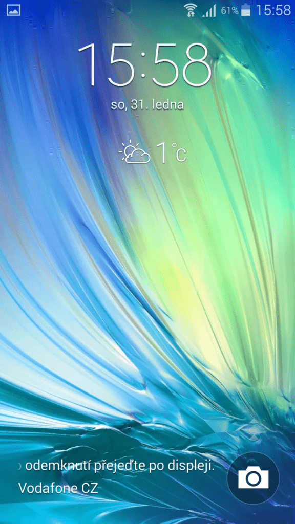 Samsung Galaxy A5 prostředí systému Android 4.4.4. 2