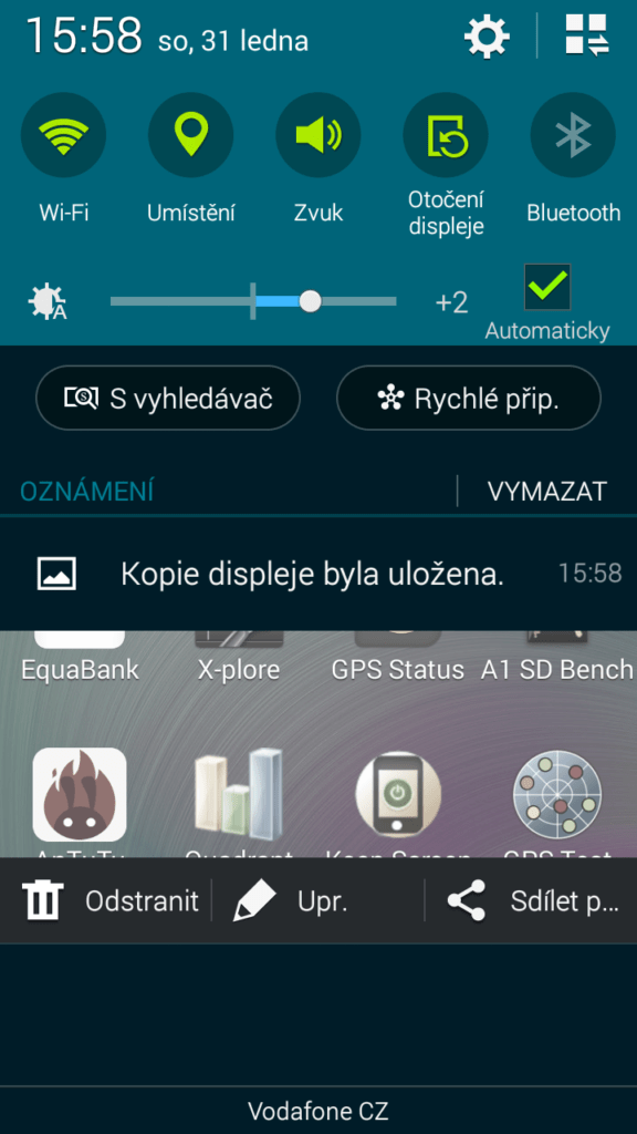 Samsung Galaxy A5 prostředí systému Android 4.4.4. 5
