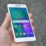 Samsung Galaxy A5 – přední strana telefonu (5)