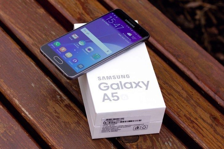 Samsung Galaxy A5 (2016) konektivita