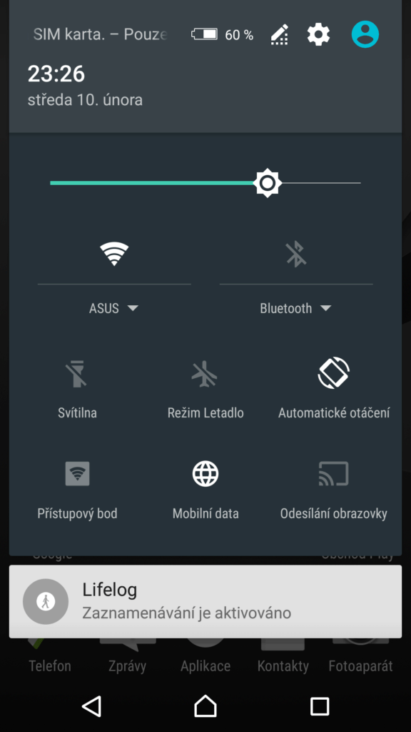 Sony Xperia Z5 Premium přepínače
