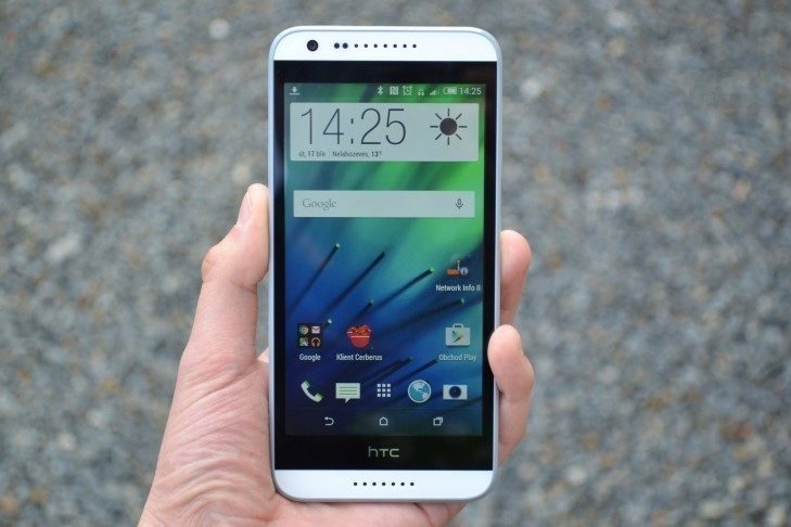 HTC Desire 620 - displej (1)