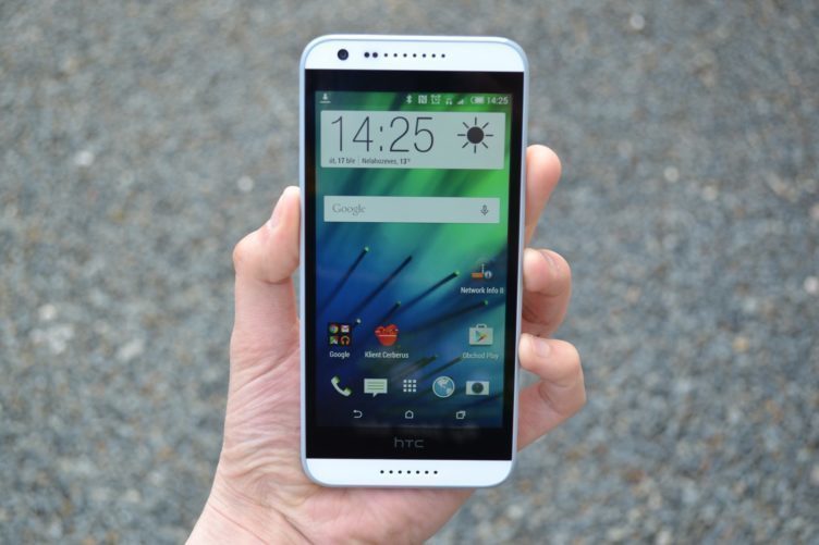 HTC Desire 620 - displej (2) HTC Desire 620 - displej (2)