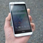 HTC Desire 620 – přední strana telefonu (1)