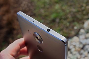 Huawei Mate 8 vrchní strana