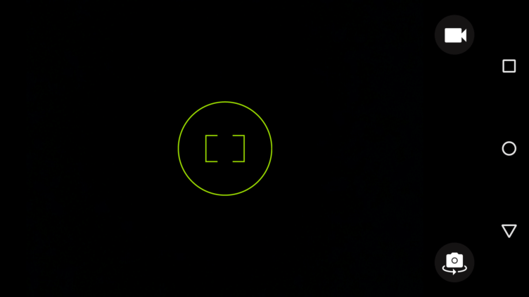 Motorola Moto X (2014) - aplikace fotoaparátu-1 Motorola Moto X (2014) - aplikace fotoaparátu-1