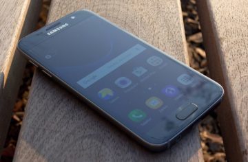 Telefon Samsung Galaxy S7: evoluce jak se patří (recenze)